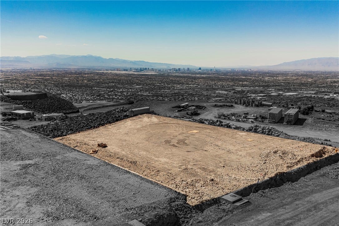 555 Grand Rim Drive, Henderson, NV 89012