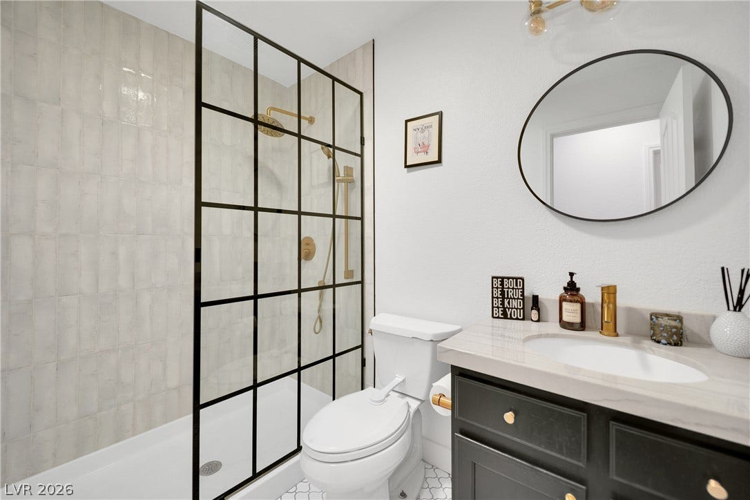 2516 Serenity Hollow Drive, Henderson, NV 89052 Contemporary Bathroom