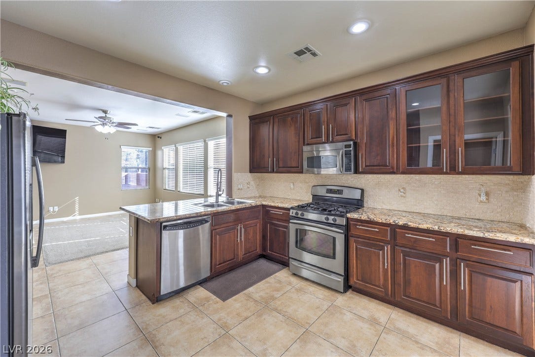 189 Carneros Avenue, Henderson, NV 89002 189 Carneros Avenue, Henderson, NV 89002