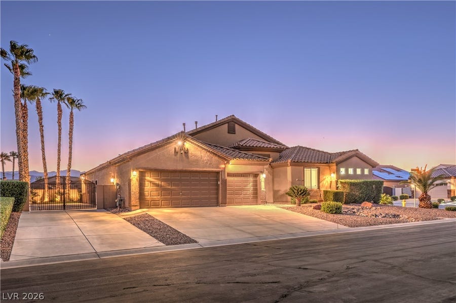 6501 Mimosa Valley Street Las Vegas, NV 89131 3 Bed 3 Baths 3,027 sq ft