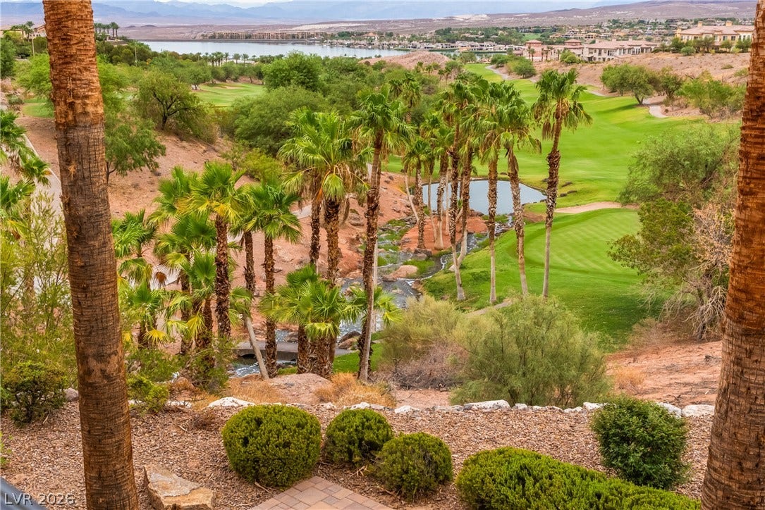 6 VIA VASARI, #102, Henderson, NV 89011 YARD AT HOME ADJACENT TO GOLF COURSE