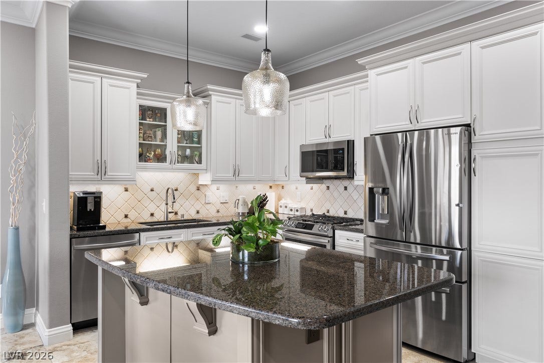 6 VIA VASARI, #102, Henderson, NV 89011 6 VIA VASARI, #102, Henderson, NV 89011
