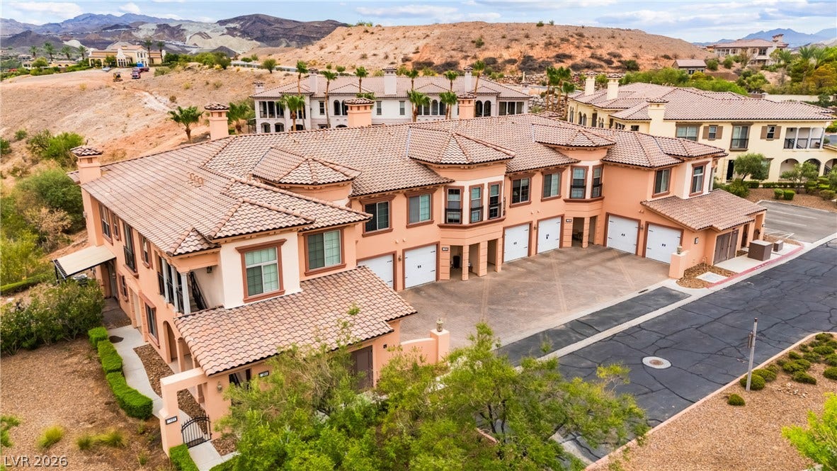 6 VIA VASARI, #102, Henderson, NV 89011 6 VIA VASARI, #102, Henderson, NV 89011