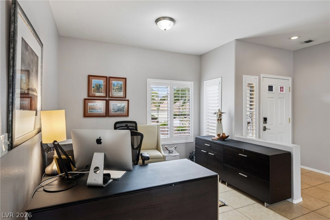 2141 Colvin Run Drive, Henderson, NV 89052 This flex space can be a dining area, office space, sitting room -- your choice!