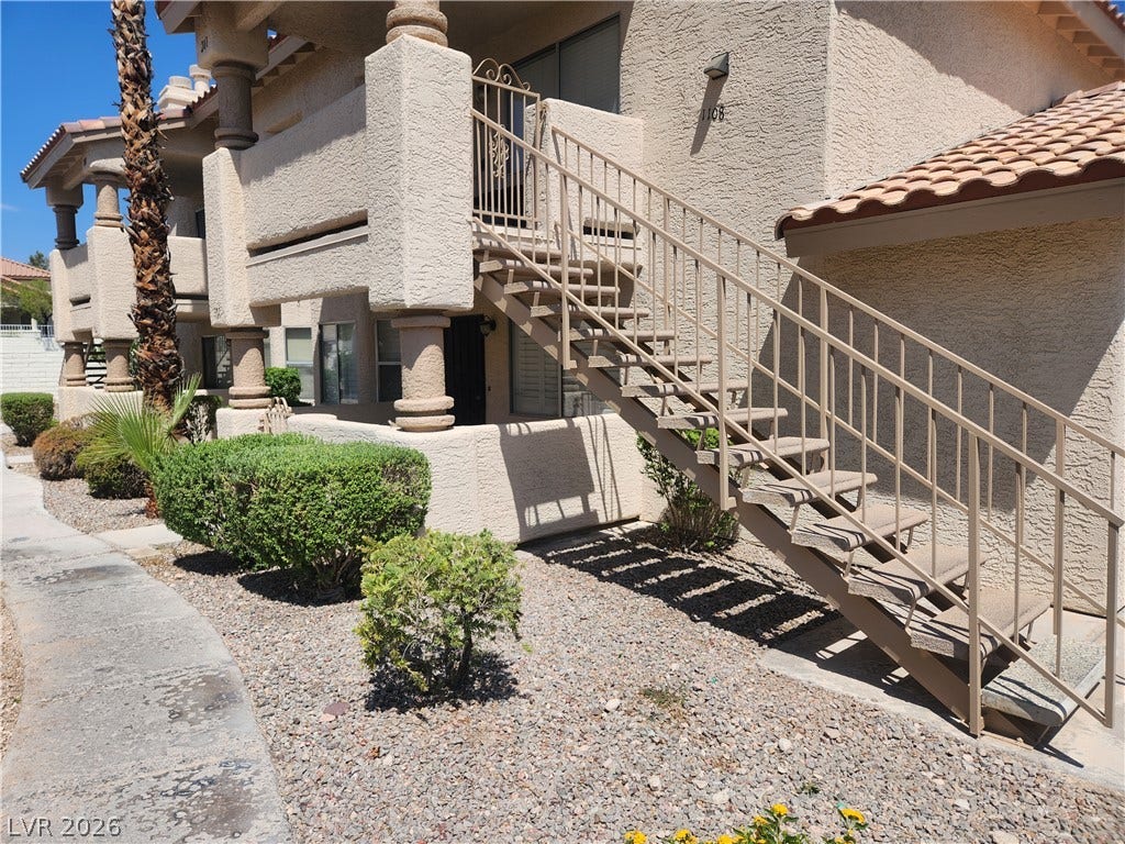 1108 N Cimarron Road, #101, Las Vegas, NV 89128