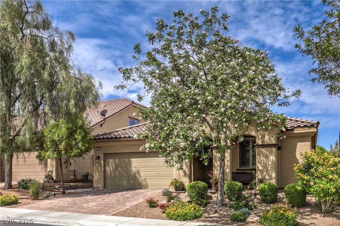 2641 Ornate Regiment Street, Henderson, NV 89044