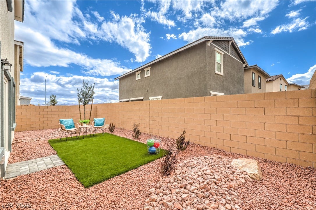 1085 Saffron Toucan Lane, Henderson, NV 89011 Photo is of the model, not of actual home