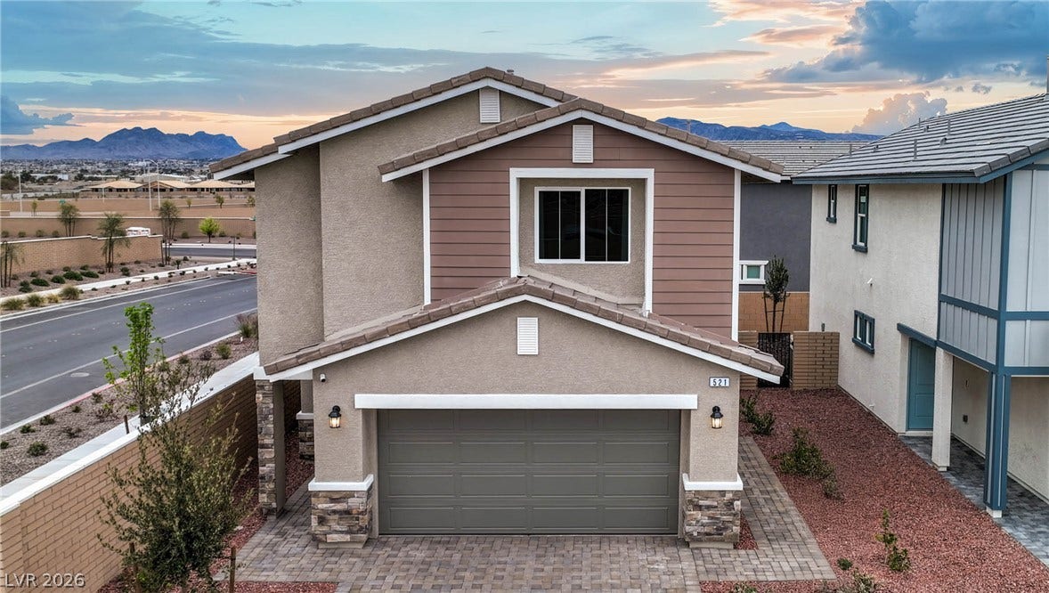 1090 Saffron Toucan Lane, Henderson, NV 89011 Photos are of model home; actual finishes may vary.