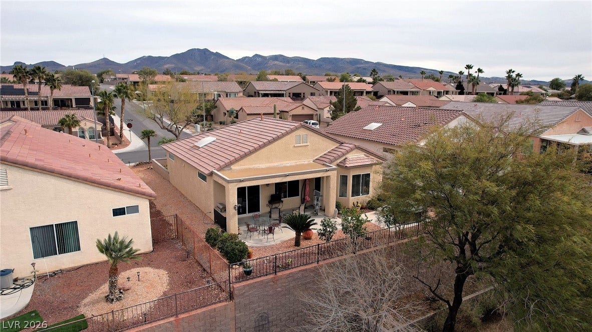 2077 Wildwood Lake Street, Henderson, NV 89052
