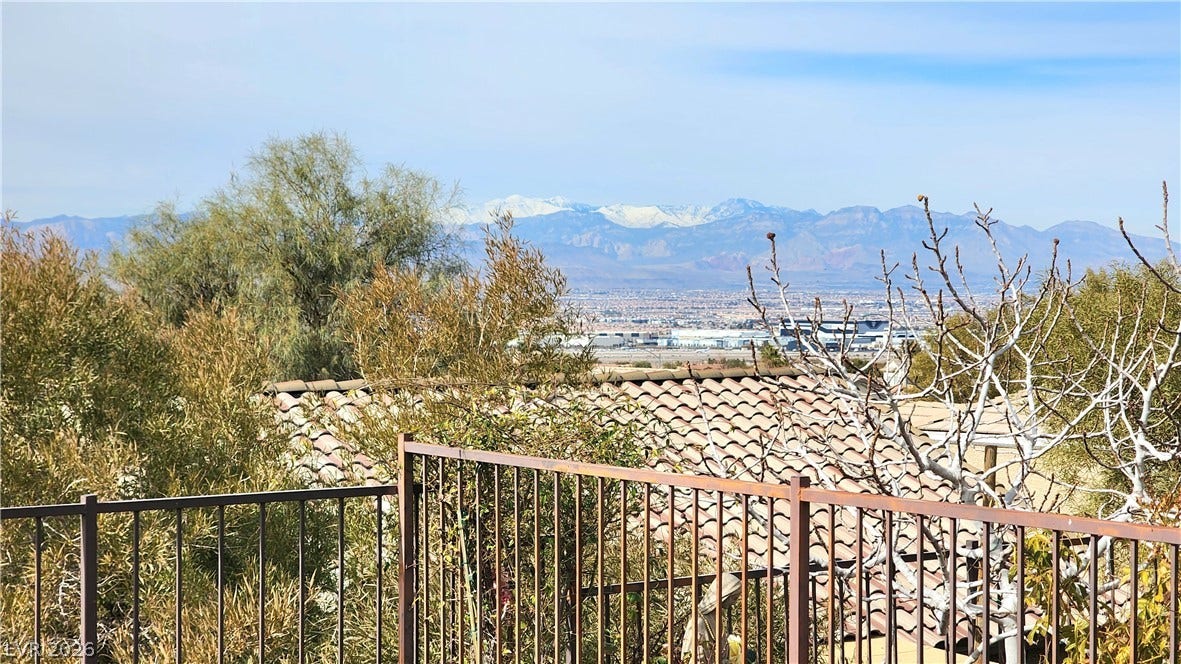 2077 Wildwood Lake Street, Henderson, NV 89052