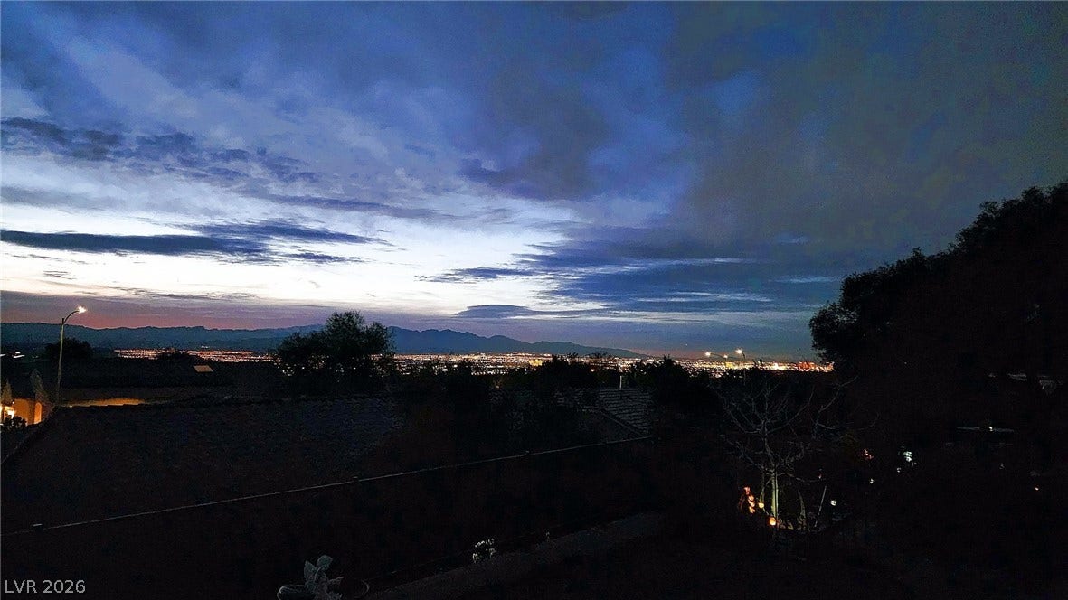 2077 Wildwood Lake Street, Henderson, NV 89052