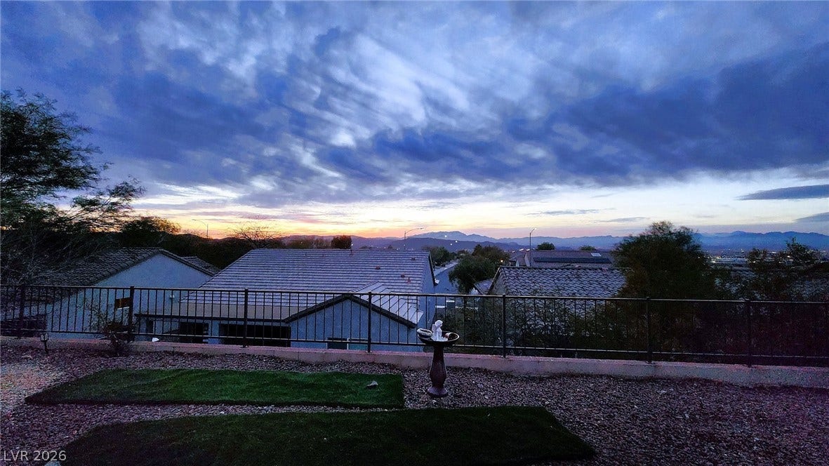 2077 Wildwood Lake Street, Henderson, NV 89052