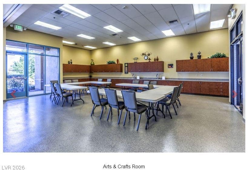 2439 Erastus Drive, Henderson, NV 89044 2439 Erastus Drive, Henderson, NV 89044