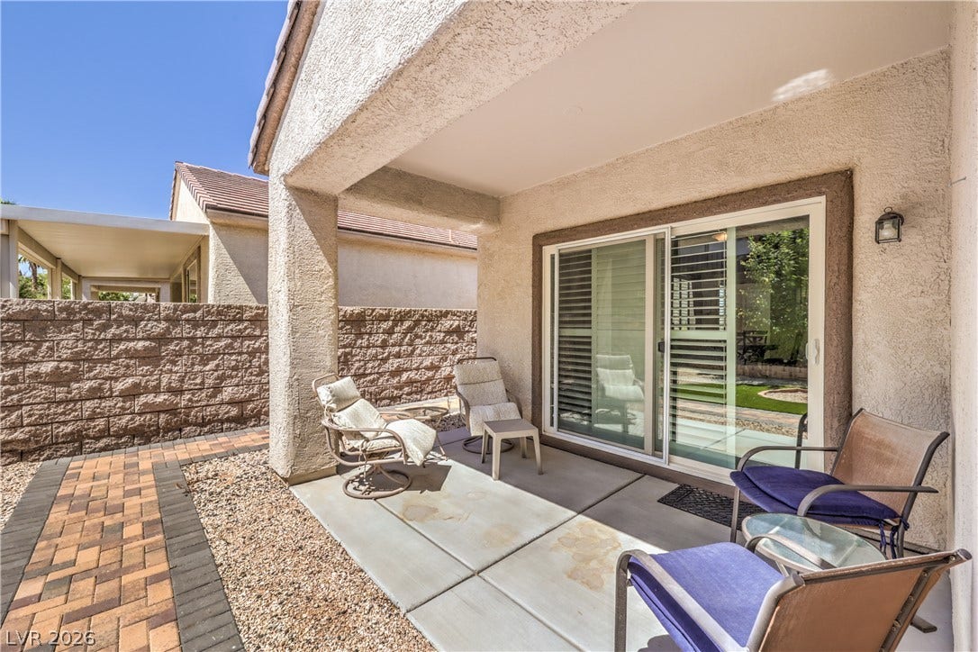2439 Erastus Drive, Henderson, NV 89044 Covered Patio