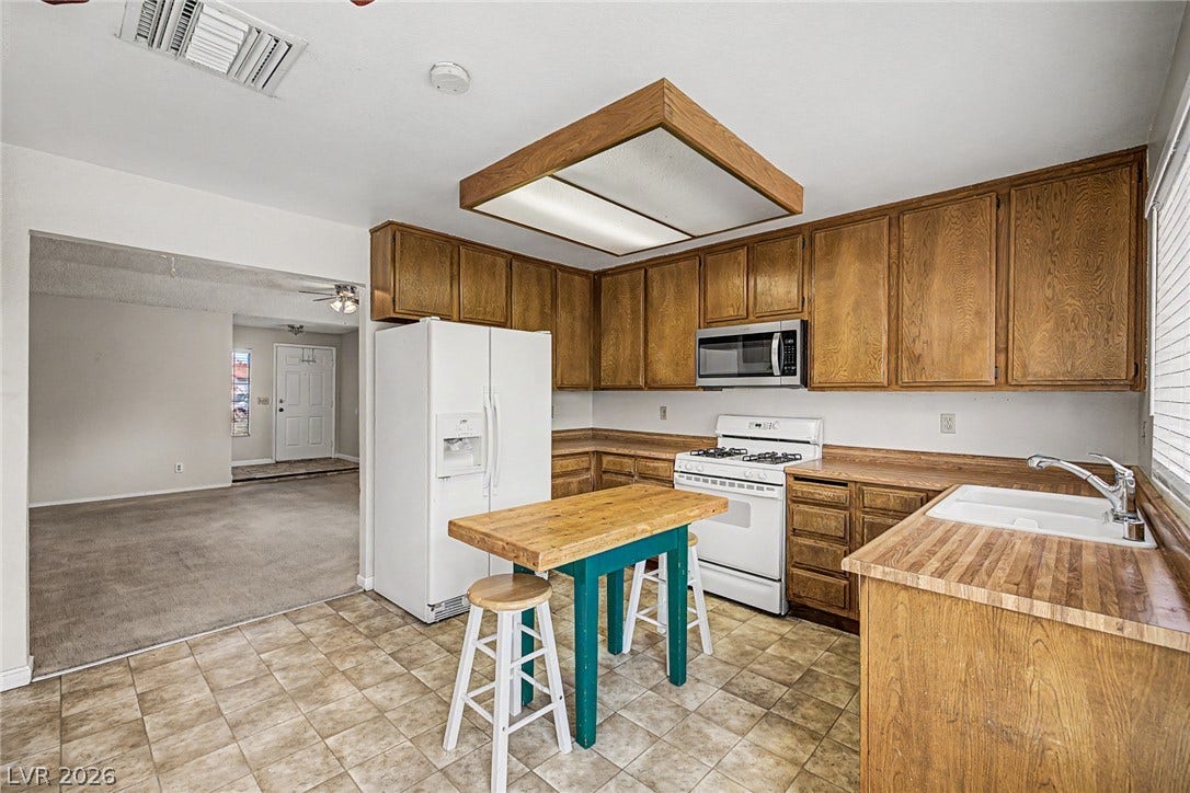125 Primero Way, Henderson, NV 89074 125 Primero Way, Henderson, NV 89074