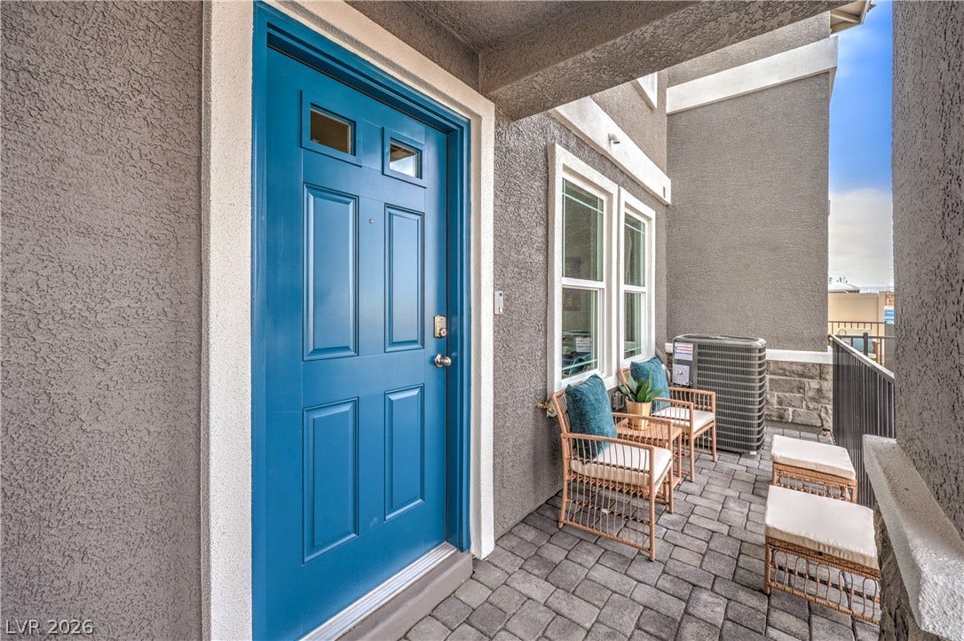 911 Pink Sugarbird Street, Henderson, NV 89011 Photo is representational only; actual home finishes may vary