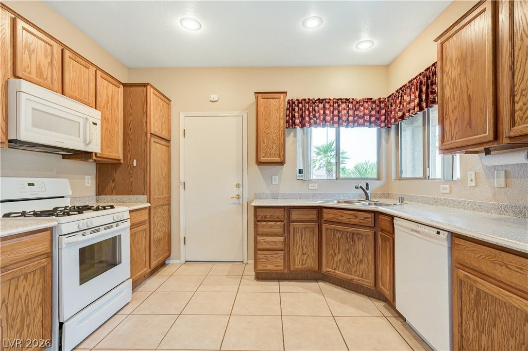 1789 Eagle Village Avenue, Henderson, NV 89012 1789 Eagle Village Avenue, Henderson, NV 89012