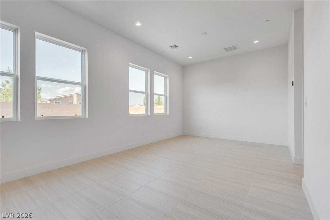 10226 Pleasant Knoll Avenue, Las Vegas, NV 89166 Downstairs flex room.