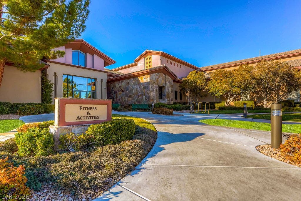 2284 Savannah River Street, Henderson, NV 89044 A spacious community facility welcomes visitors with stone-accented architecture and paved walkways.