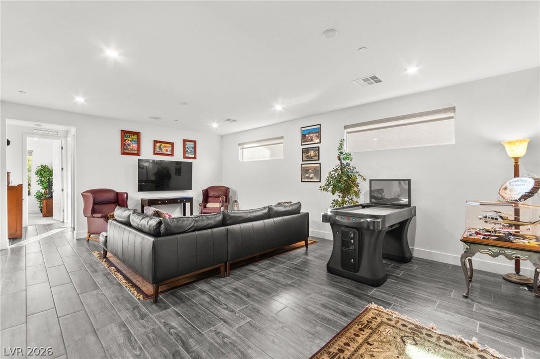 1948 Regal Bluff Drive, Henderson, NV 89052 1948 Regal Bluff Drive, Henderson, NV 89052