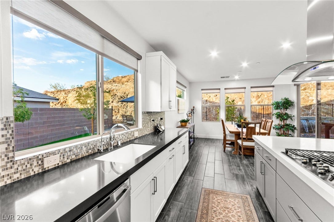 1948 Regal Bluff Drive, Henderson, NV 89052 1948 Regal Bluff Drive, Henderson, NV 89052