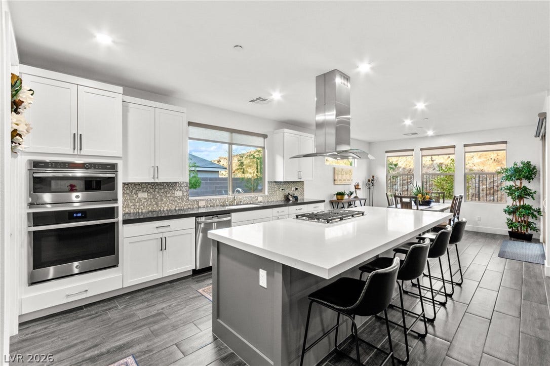 1948 Regal Bluff Drive, Henderson, NV 89052 1948 Regal Bluff Drive, Henderson, NV 89052