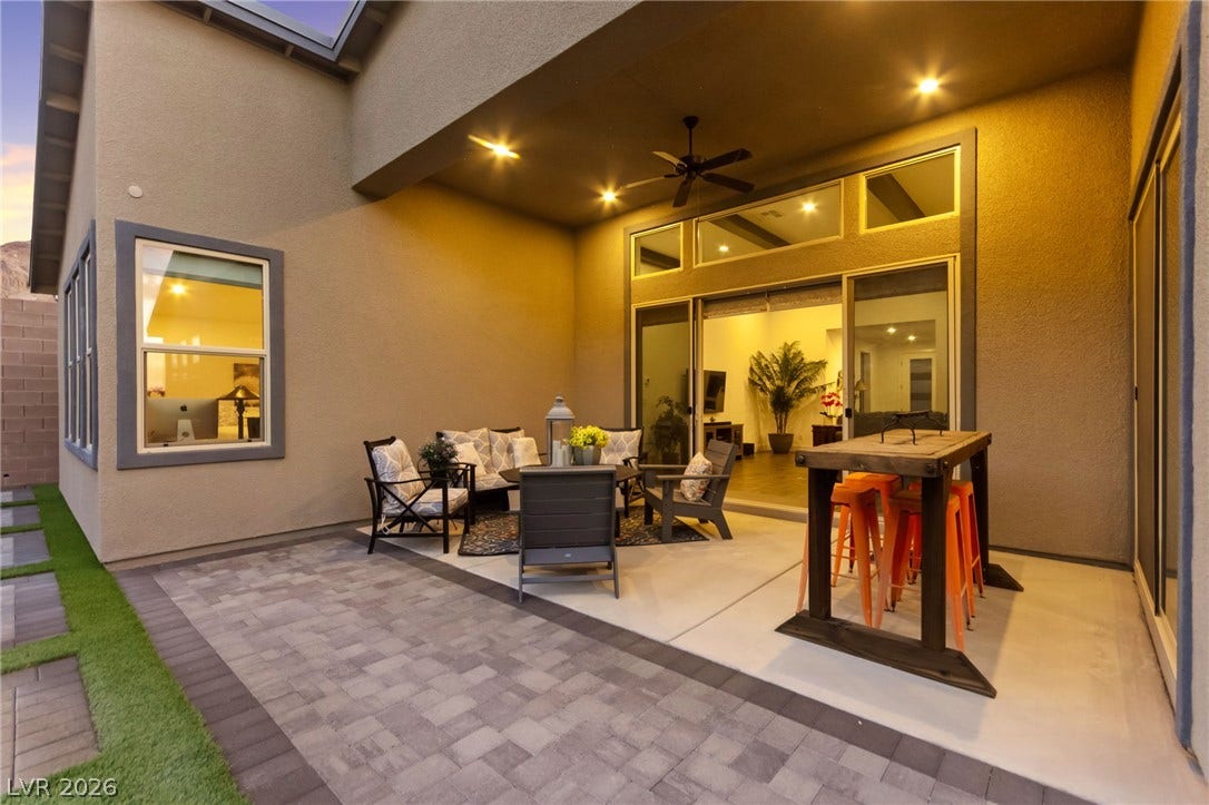 1948 Regal Bluff Drive, Henderson, NV 89052 1948 Regal Bluff Drive, Henderson, NV 89052