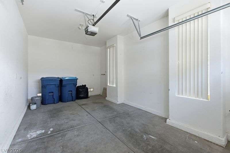 10464 Calico Pines Avenue, Las Vegas, NV 89135 Concrete flooring and high ceilings define this versatile, clean storage and parking space.