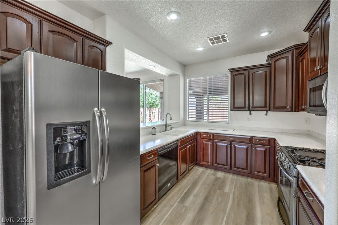 168 Ridge Crossing Avenue, Henderson, NV 89002 168 Ridge Crossing Avenue, Henderson, NV 89002