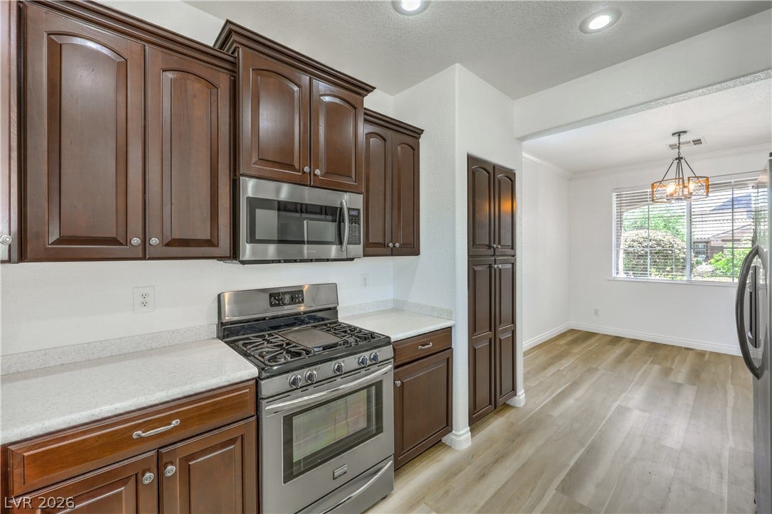 168 Ridge Crossing Avenue, Henderson, NV 89002 168 Ridge Crossing Avenue, Henderson, NV 89002
