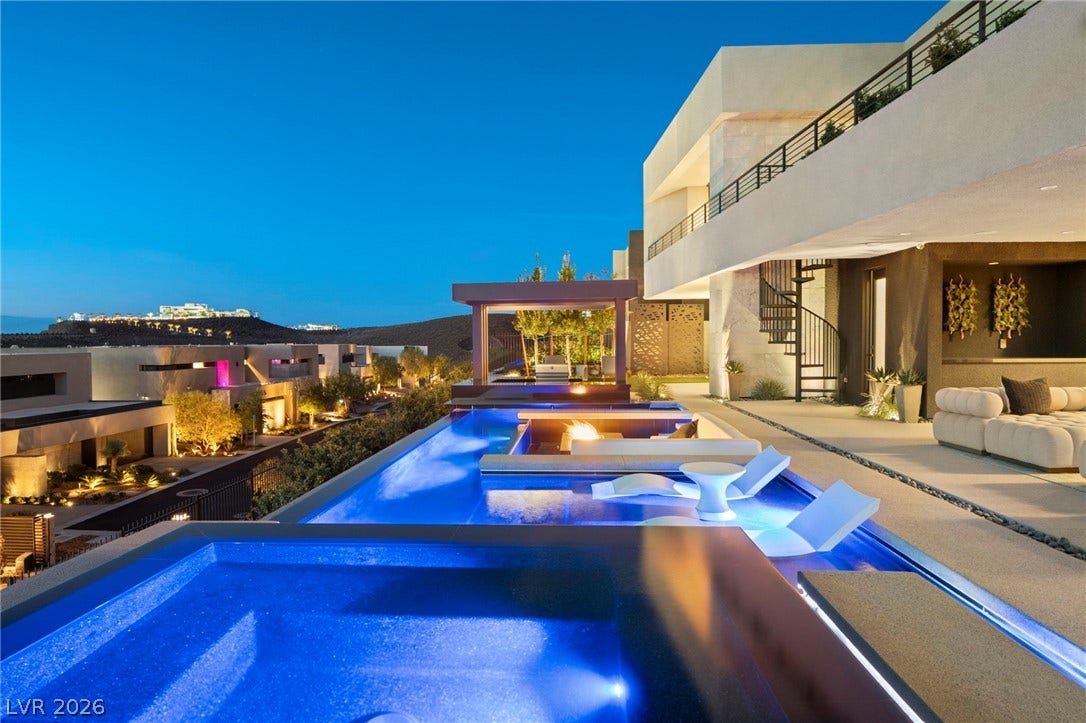 805 Dragons Eye Drive, Henderson, NV 89012 805 Dragons Eye Drive, Henderson, NV 89012