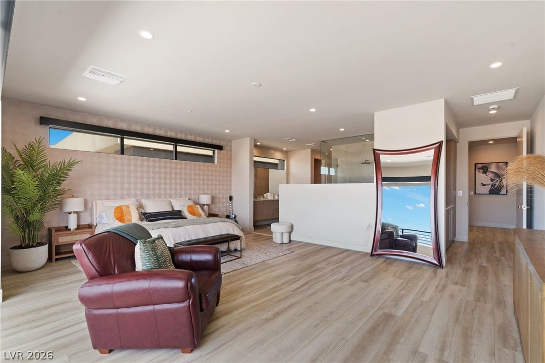 805 Dragons Eye Drive, Henderson, NV 89012 805 Dragons Eye Drive, Henderson, NV 89012