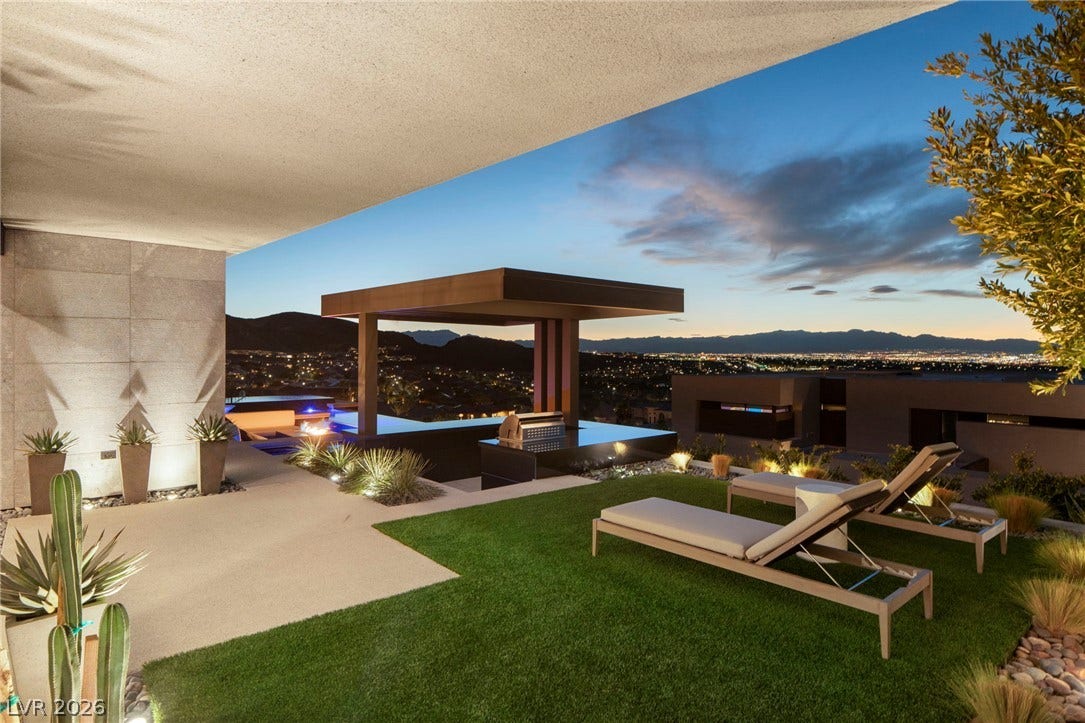 805 Dragons Eye Drive, Henderson, NV 89012 805 Dragons Eye Drive, Henderson, NV 89012
