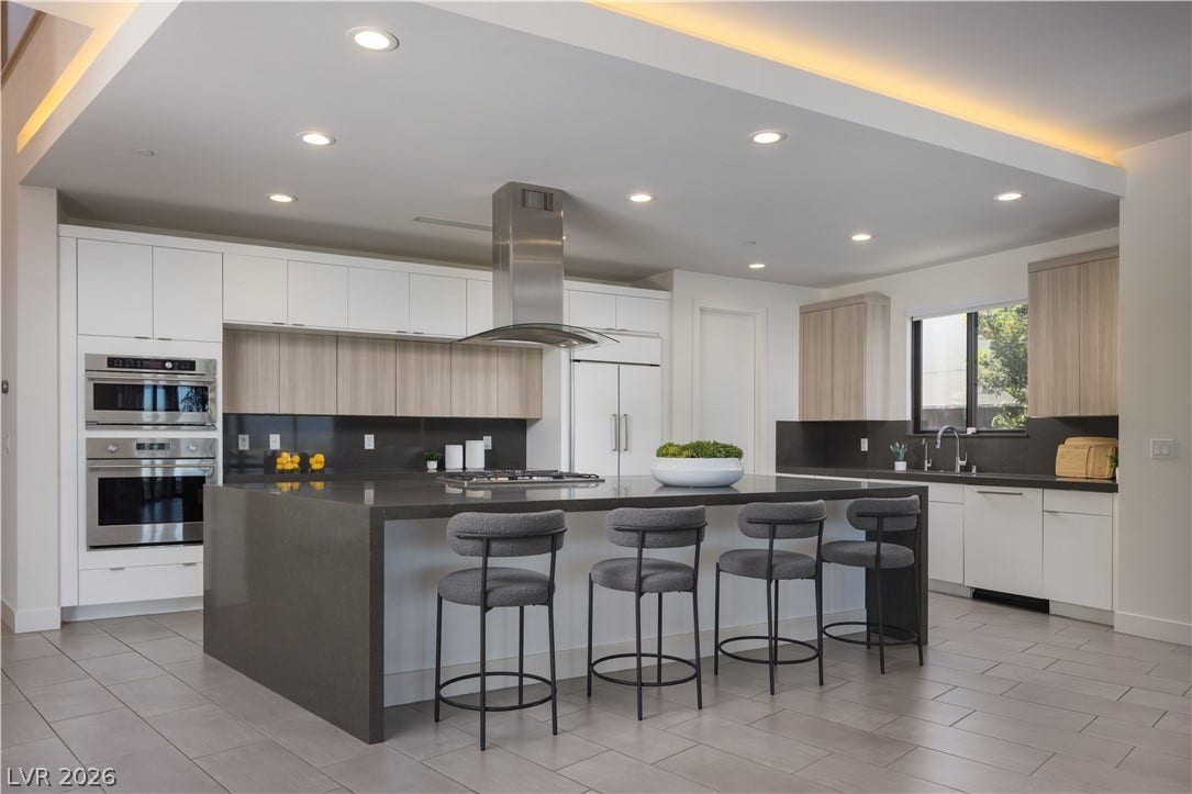 2192 Overlook Canyon Lane, Henderson, NV 89052 2192 Overlook Canyon Lane, Henderson, NV 89052
