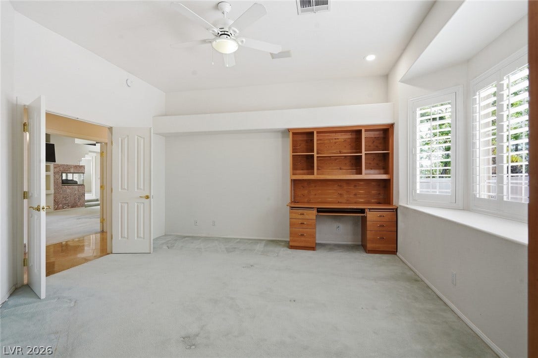 2212 Chatsworth Court, Henderson, NV 89074 An adaptable secondary space with abundant light and built-in storage offers flexible living options.