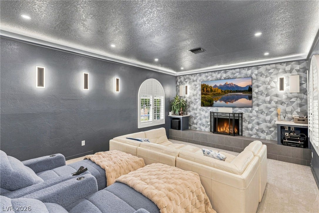 17 Quail Run Road, Henderson, NV 89014 17 Quail Run Road, Henderson, NV 89014