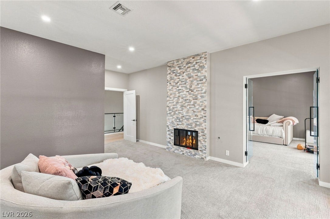 17 Quail Run Road, Henderson, NV 89014 17 Quail Run Road, Henderson, NV 89014