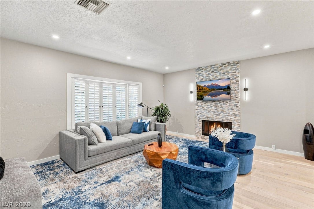 17 Quail Run Road, Henderson, NV 89014 17 Quail Run Road, Henderson, NV 89014