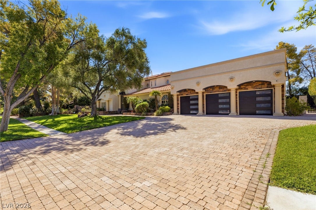 17 Quail Run Road, Henderson, NV 89014 17 Quail Run Road, Henderson, NV 89014