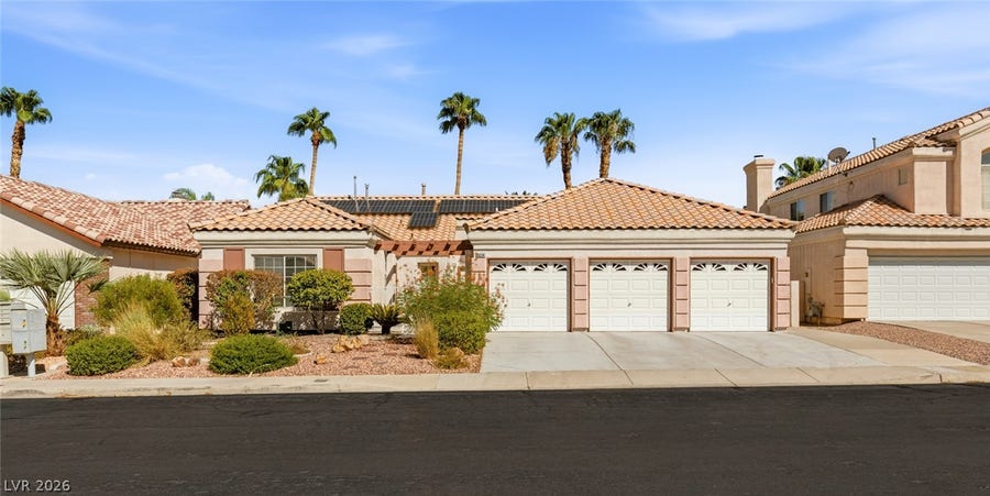 Property photo for 9034 Ridgepointe Way, Henderson, NV