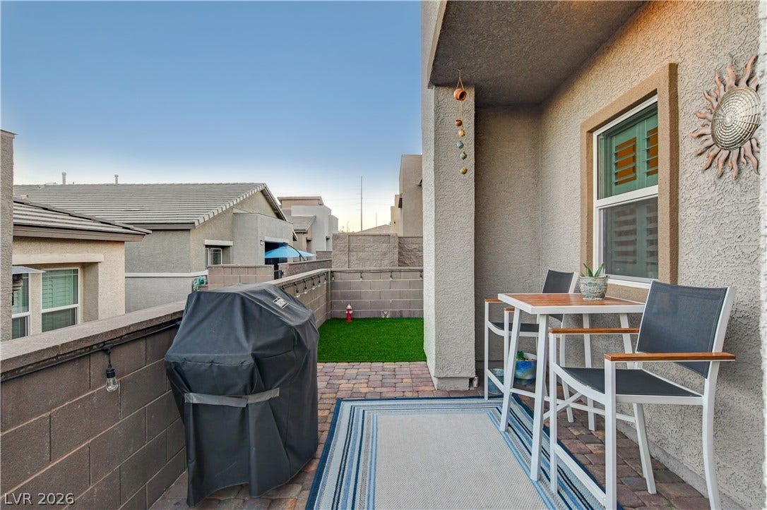 384 Aravalli Crest Street, Henderson, NV 89015 384 Aravalli Crest Street, Henderson, NV 89015
