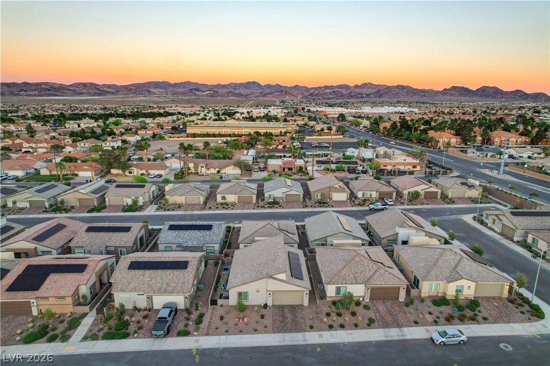 384 Aravalli Crest Street, Henderson, NV 89015 384 Aravalli Crest Street, Henderson, NV 89015