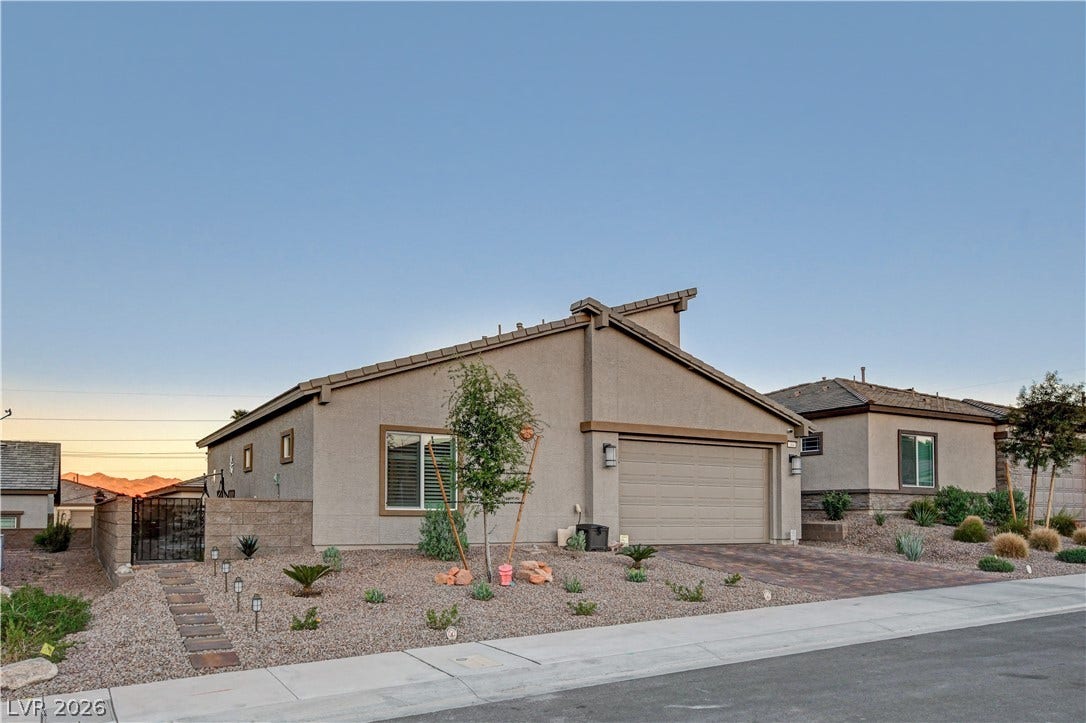 384 Aravalli Crest Street, Henderson, NV 89015 384 Aravalli Crest Street, Henderson, NV 89015