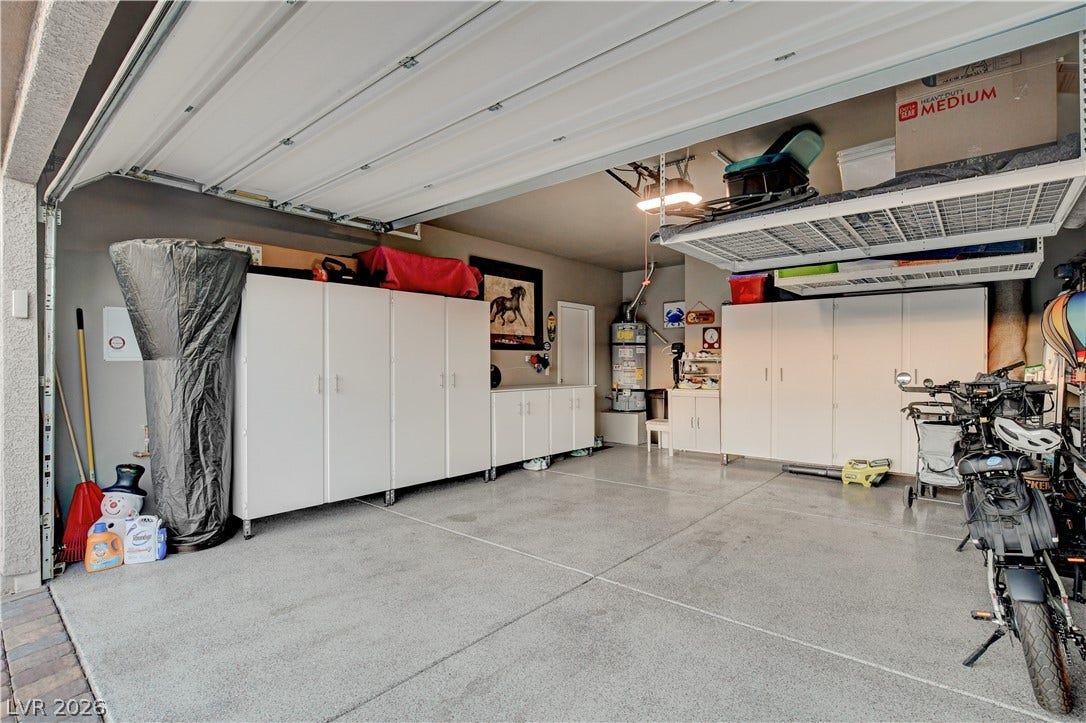 384 Aravalli Crest Street, Henderson, NV 89015 384 Aravalli Crest Street, Henderson, NV 89015