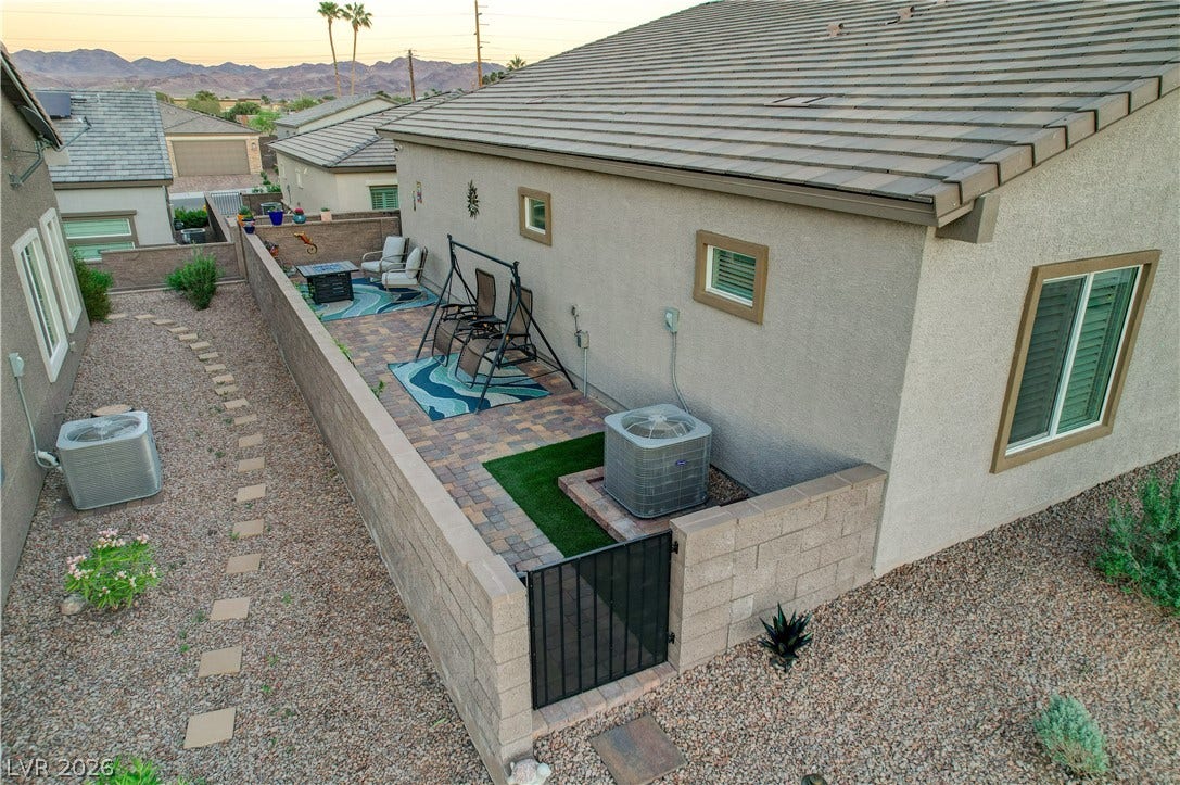 384 Aravalli Crest Street, Henderson, NV 89015 384 Aravalli Crest Street, Henderson, NV 89015