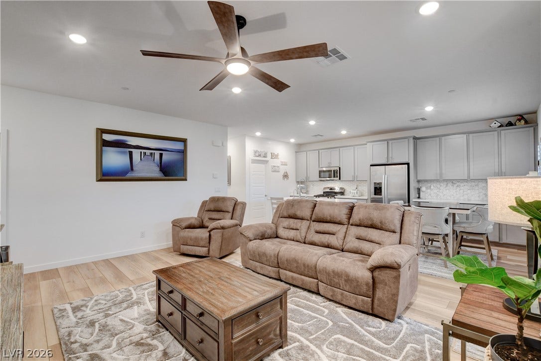 384 Aravalli Crest Street, Henderson, NV 89015 384 Aravalli Crest Street, Henderson, NV 89015