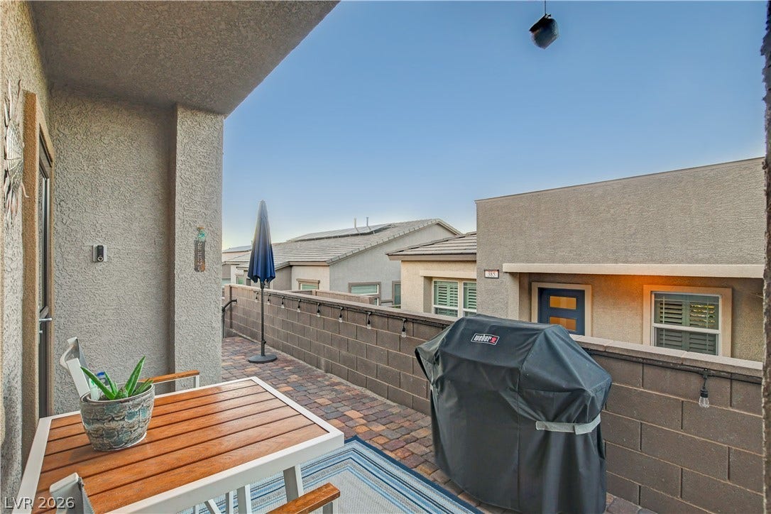 384 Aravalli Crest Street, Henderson, NV 89015 384 Aravalli Crest Street, Henderson, NV 89015