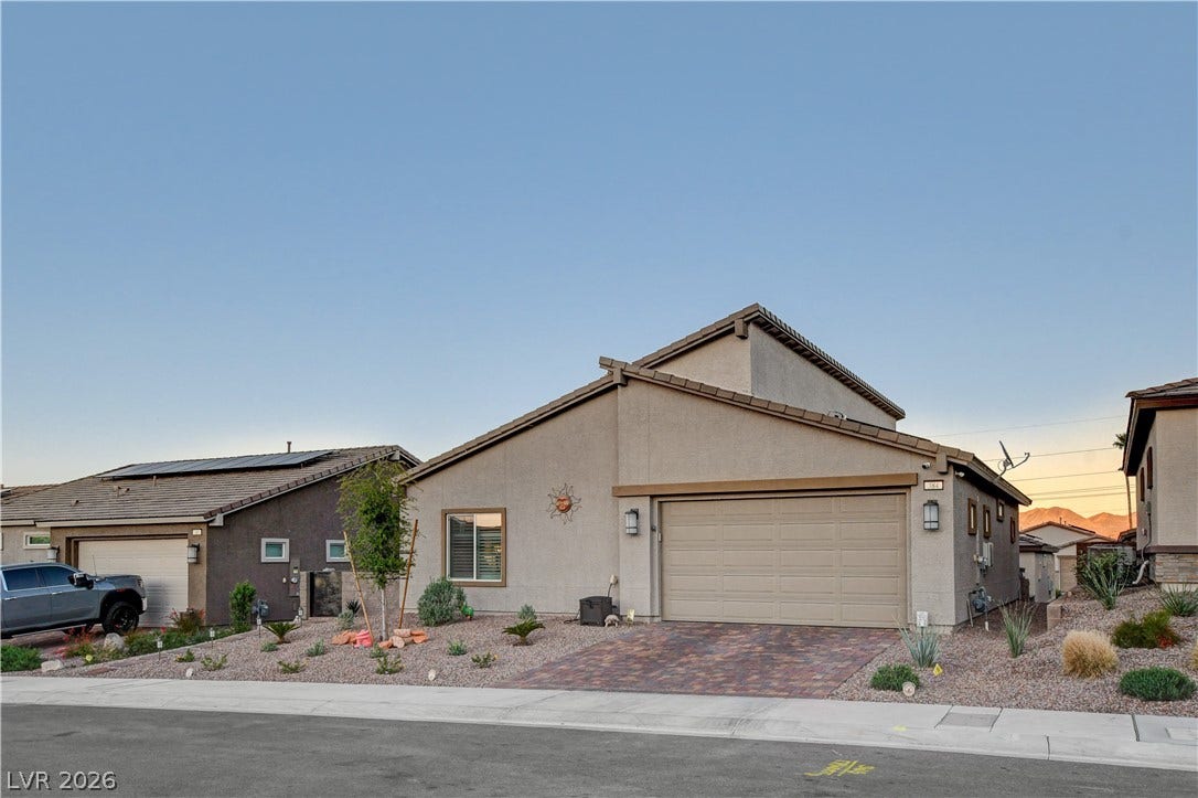 384 Aravalli Crest Street, Henderson, NV 89015 384 Aravalli Crest Street, Henderson, NV 89015
