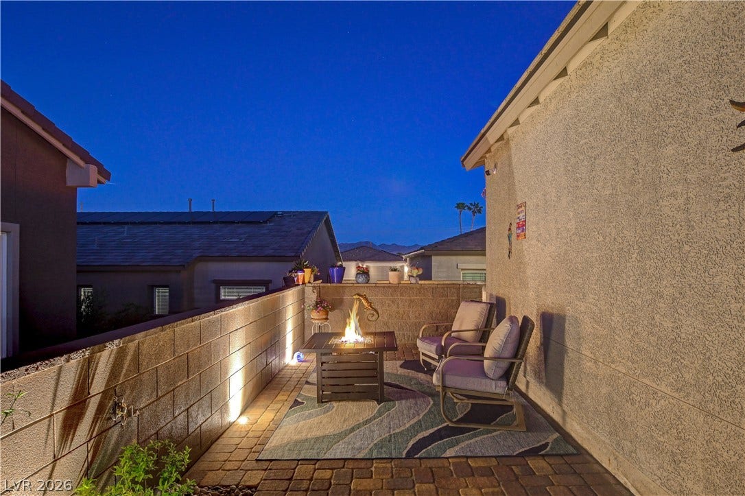384 Aravalli Crest Street, Henderson, NV 89015 384 Aravalli Crest Street, Henderson, NV 89015