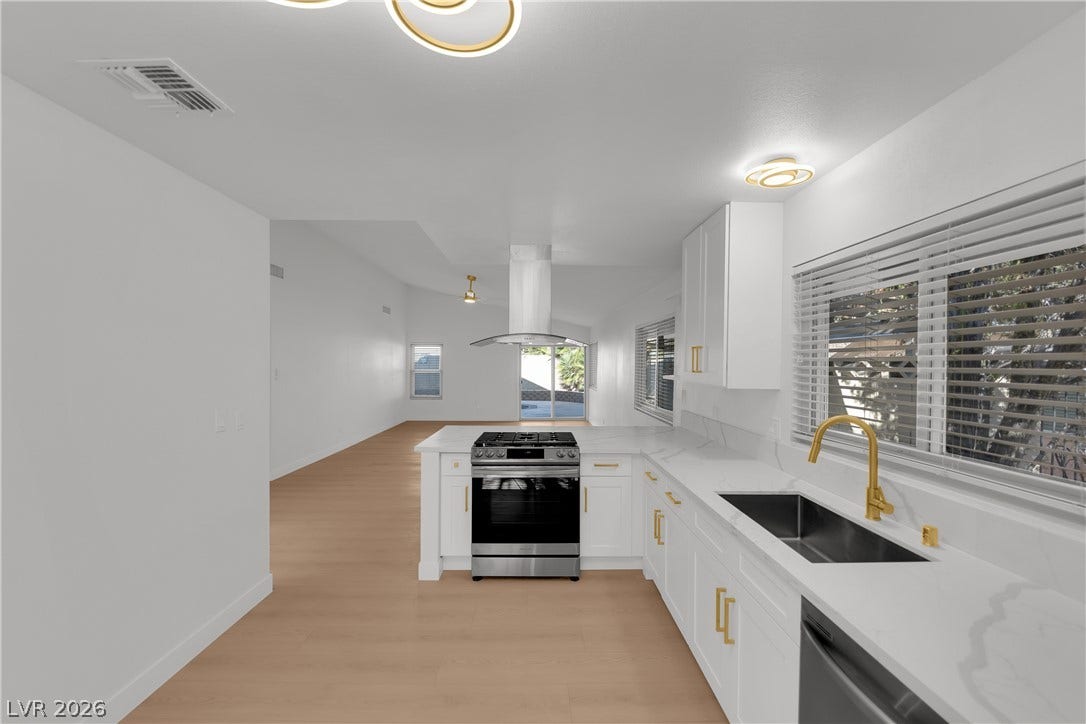 2353 Moorpark Way, Henderson, NV 89014 2353 Moorpark Way, Henderson, NV 89014